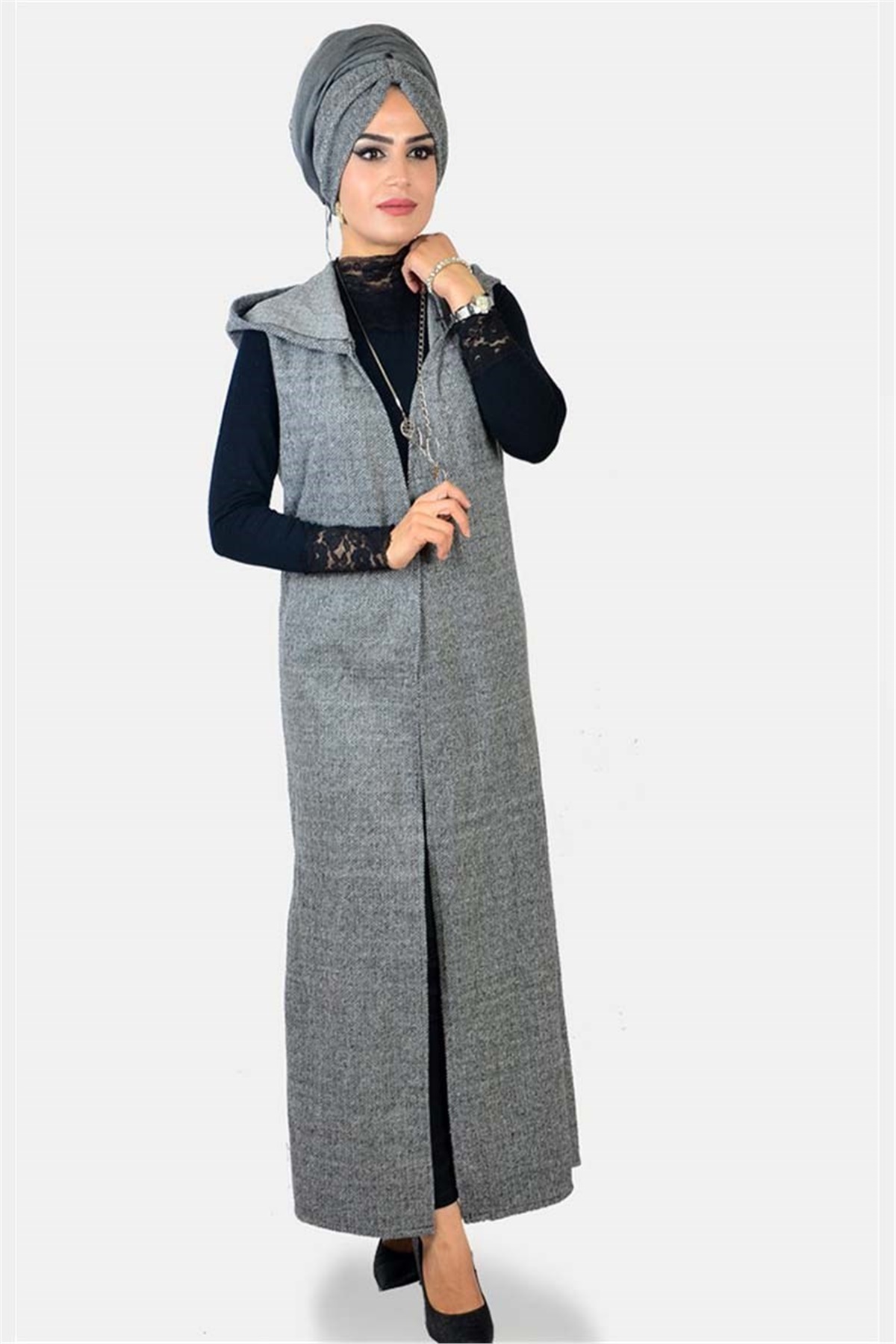 Kapuşonlu İki Parça Tesettür Kombin
