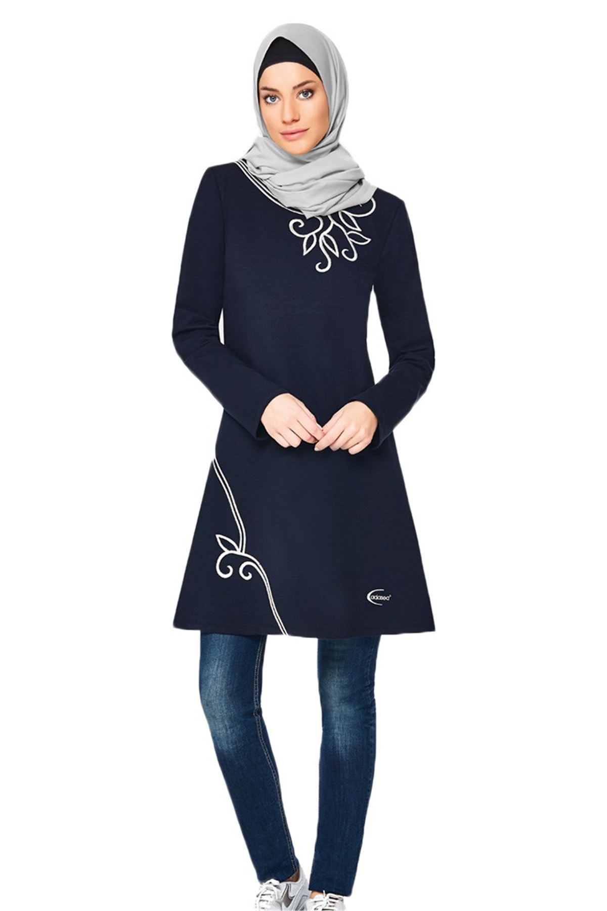 Otantik İşlemeli Tesettür Eşofman Üstü ADS 1121 Lacivert
