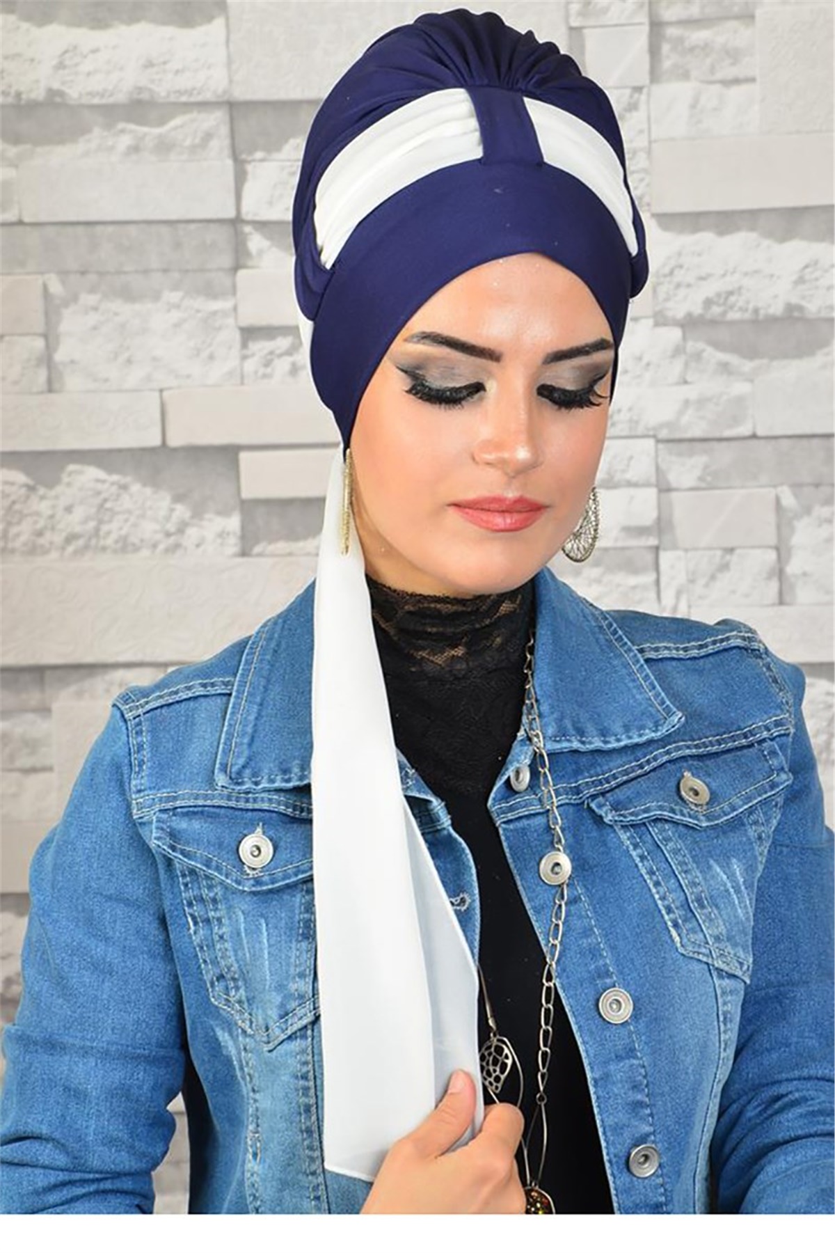 Pratik Lacivert Fularlı  Bone tb2040