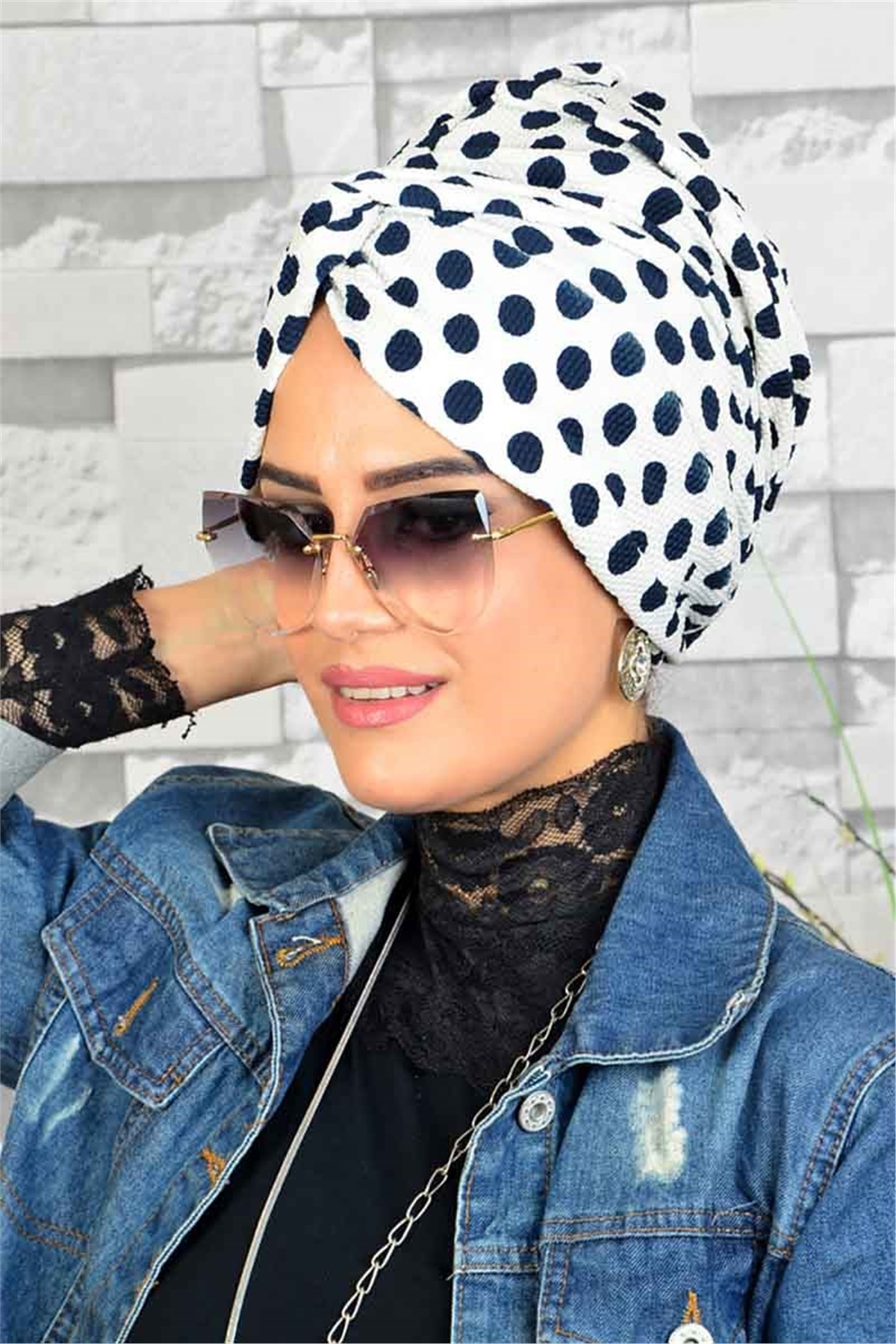 Puanlı Beyaz Burgu Bone tb1004