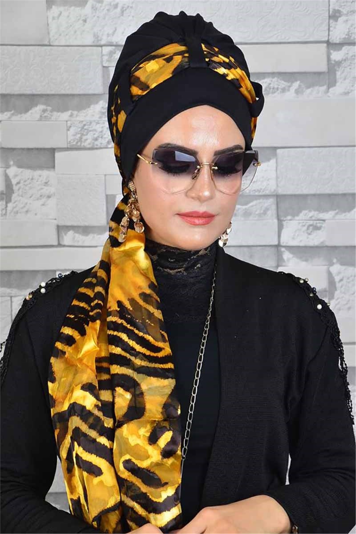 Siyah Gold Şal Bone t13703