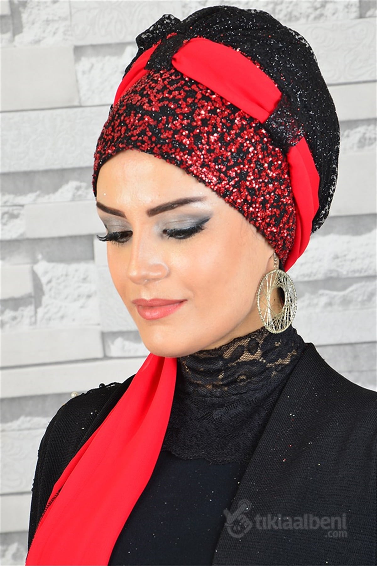 Siyah Kırmızı Abiye Tesettür Bone bna017