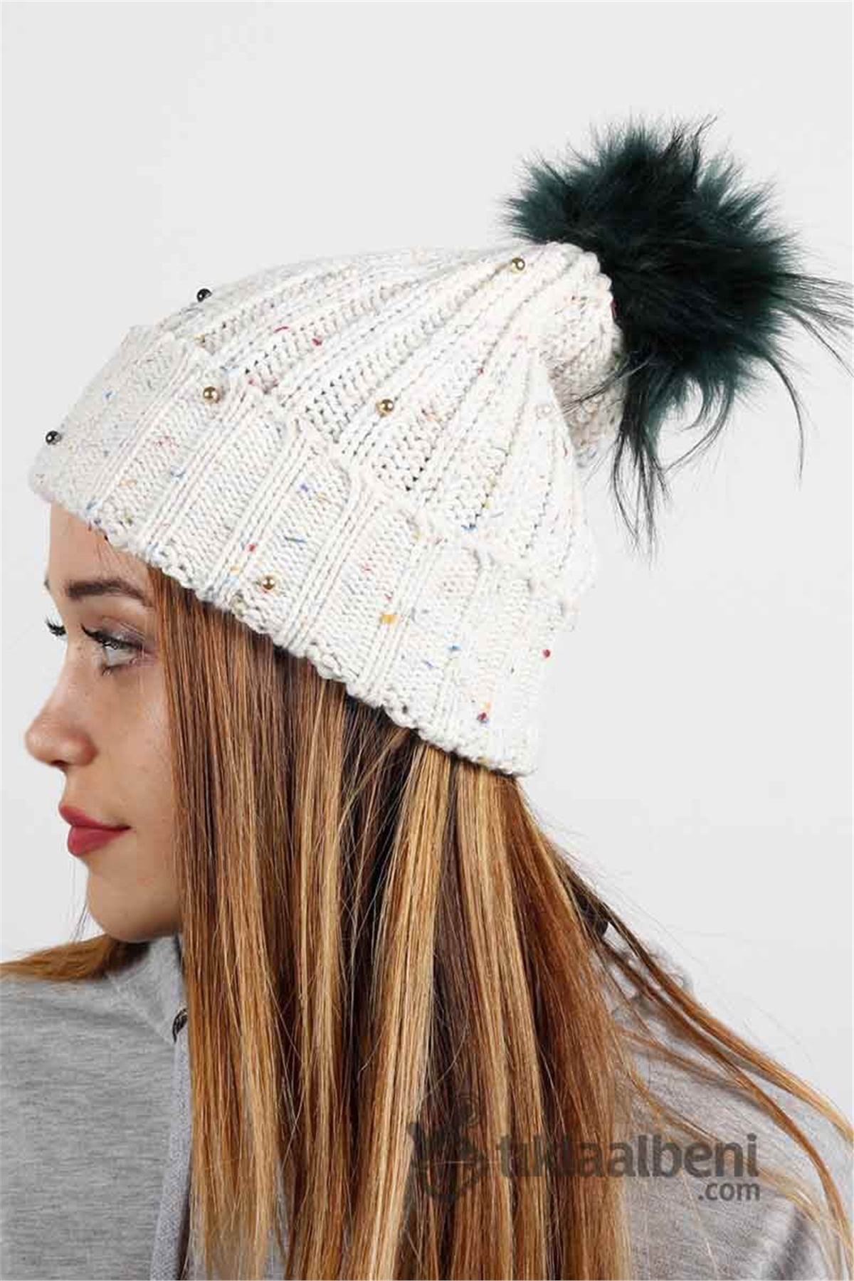 Taş Detaylı Bere - FRM-41 Beyaz Kırçıllı