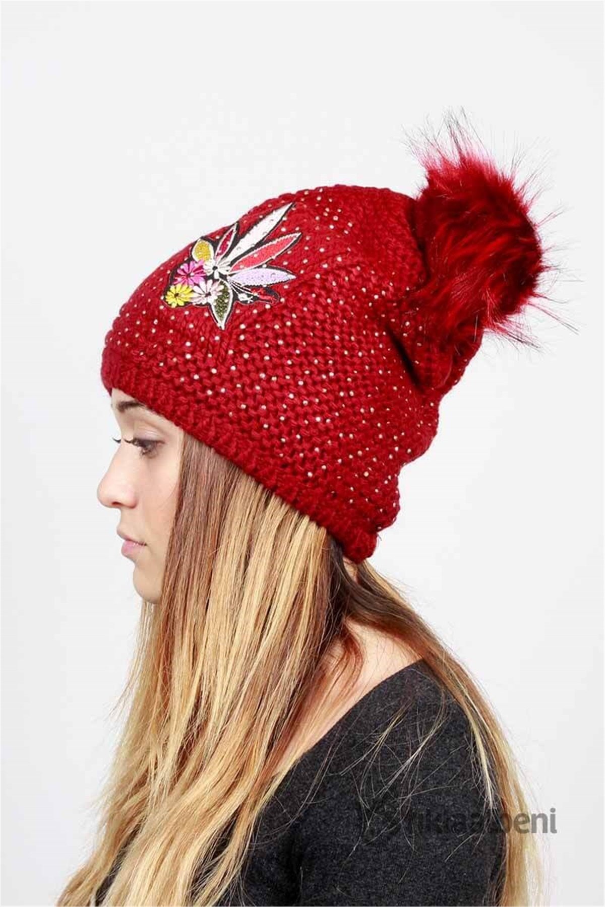 Taşlı Çiçekli Bere GB-1009 - Kırmızı