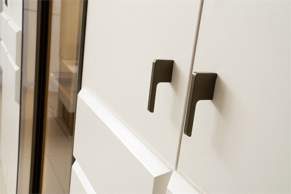 Oslo MDF 6 Kapaklı Yatak Odası Takımı Başlıklı 246x58x215cm