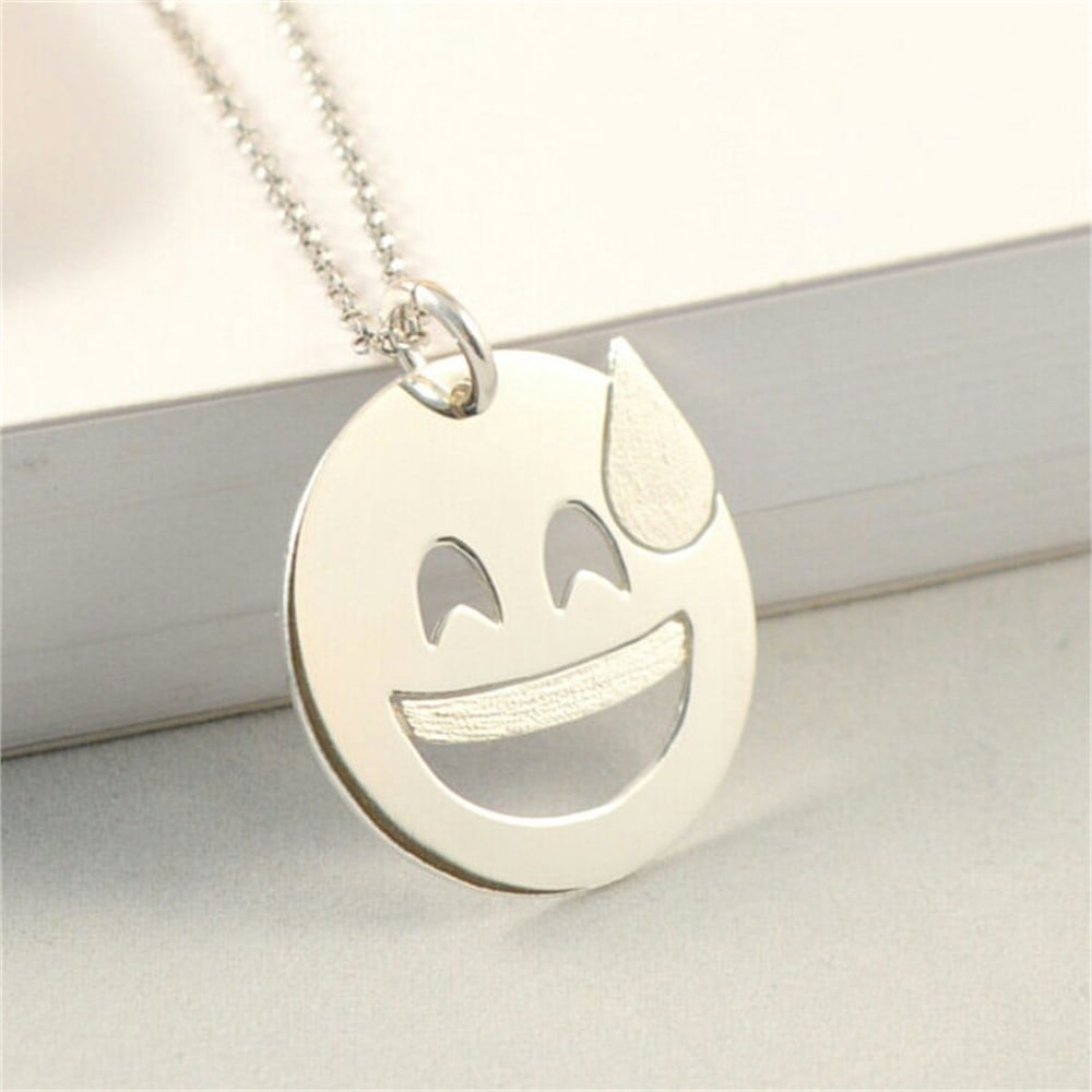 GÜMÜŞ ÖZEL TASARIM GAF YAPMIŞ EMOJİ KOLYE