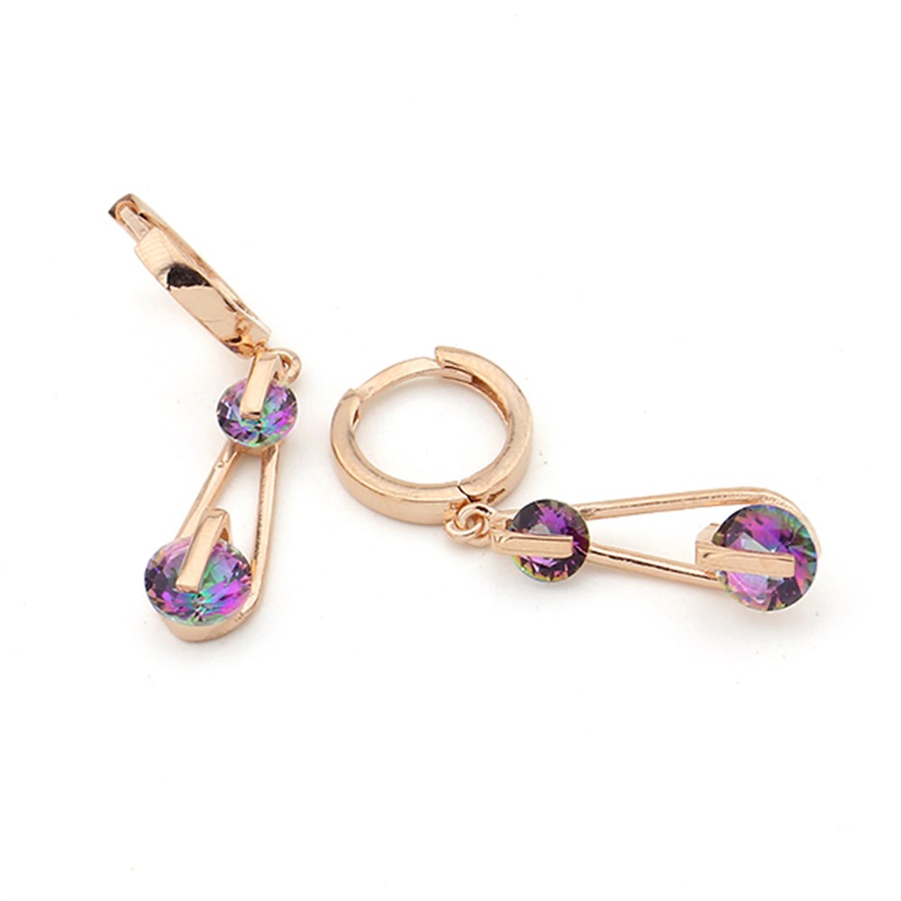 GÜMÜŞ RENKLİ TAŞLI KÜPE