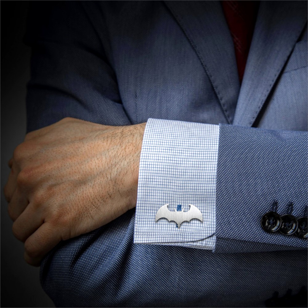 GÜMÜŞ BATMAN MODEL KOL DÜĞMESİ