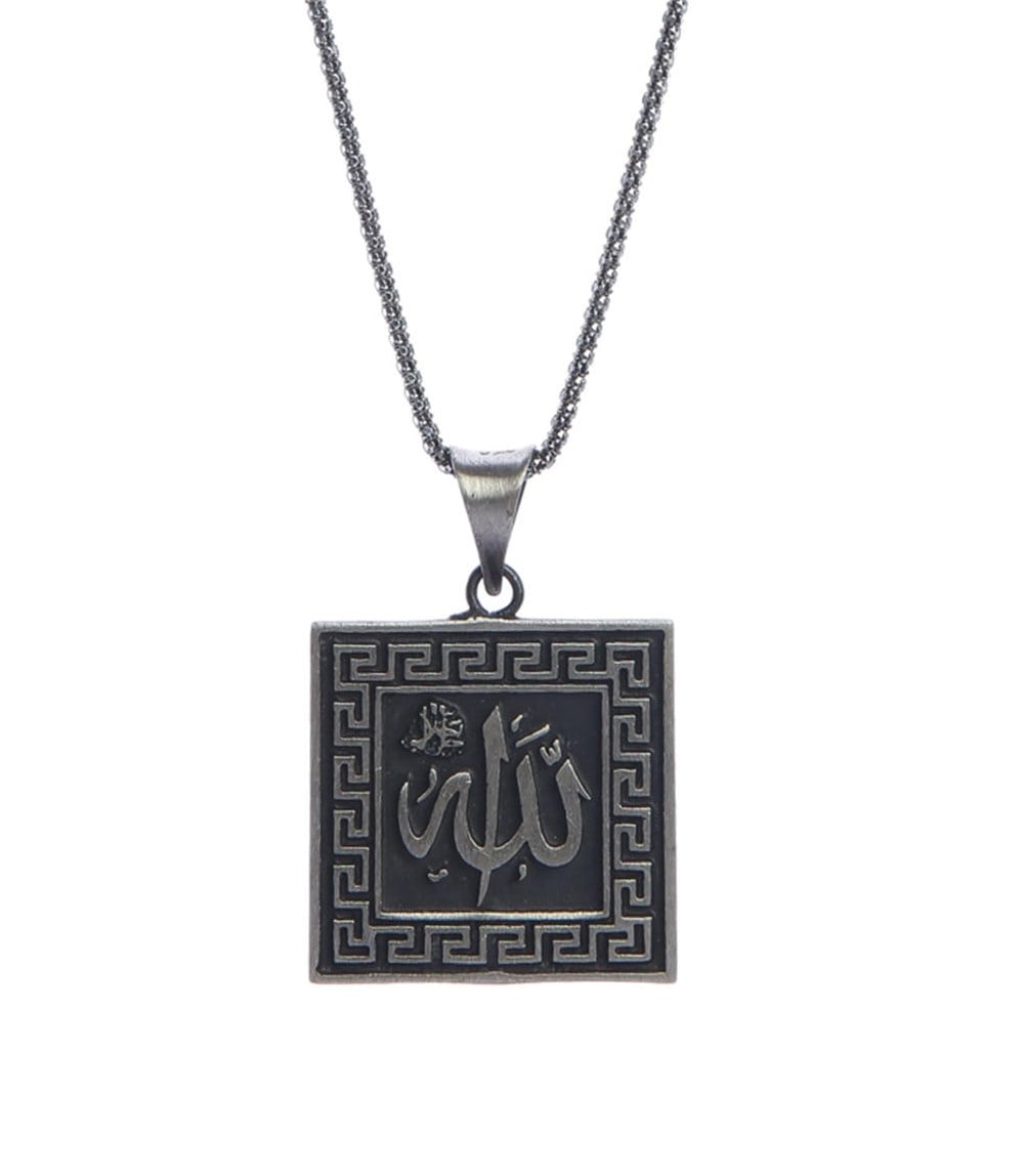 GÜMÜŞ ALLAH YAZILI YENİ KARE KOLYE
