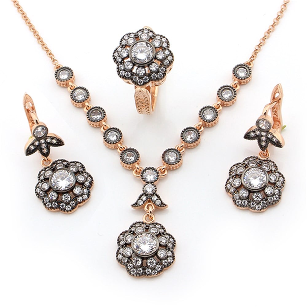 GÜMÜŞ ÇİÇEKLİ SET