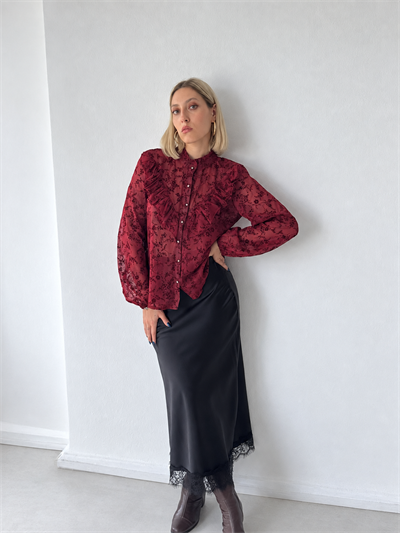 Retrobird Elodie Volanlı Dantel Hâkim Yaka Düğmeli Kırmızı Gömlek