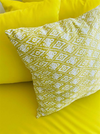 Retrobird Decorative Cotton Hidden Zippered 50x50 Lemon Yellow Bohemian Pillowcase