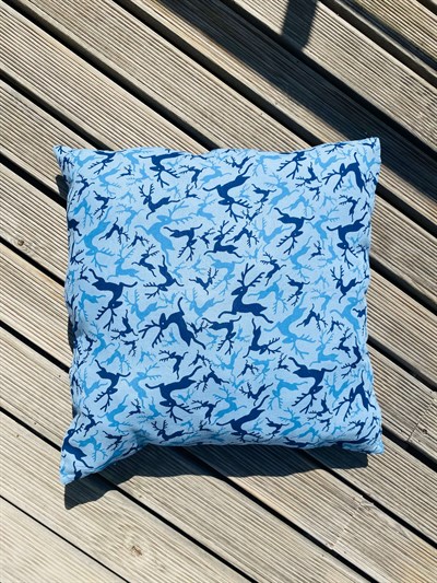 Retrobird Decorative Cotton Hidden Zippered 50x50 Blue Deer Patterned Pillowcase