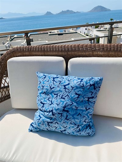 Retrobird Decorative Cotton Hidden Zippered 50x50 Blue Deer Patterned Pillowcase