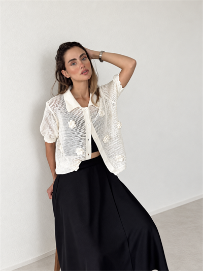 Retrobird Fleur Çiçek Aplikeli Krem Triko Hırka