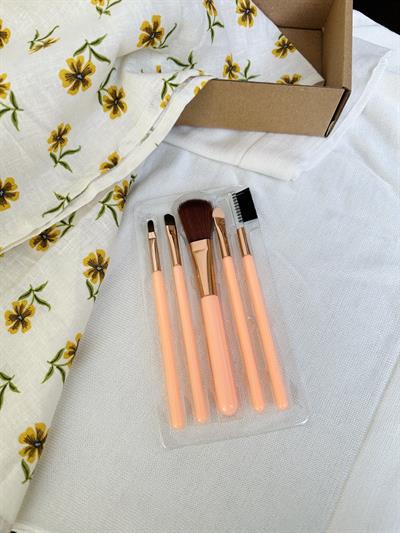 Retrobird Gift Beauty Box - 5-Brush Makeup Travel Set