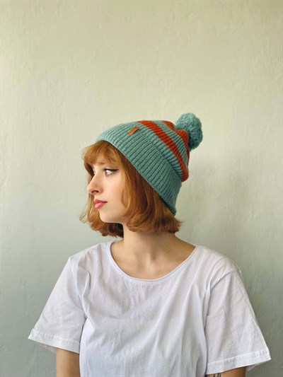 Retrobird Ponponlu Çizgi Desenli Unisex Çok Renkli Pamuk Akrilik İplikten Bere