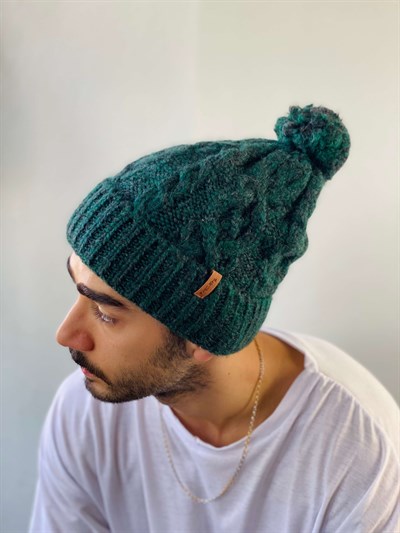 Retrobird Ponponlu Yeşil Renkli Pamuk Akrilik Unisex İplikten Bere