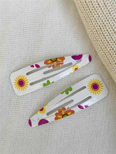 Retrobird 2-Piece Snap Floral White Hair Clip Set