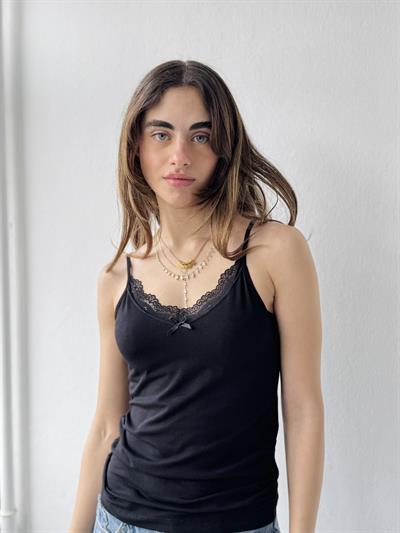 Retrobird 2-Pack Black Tank Tops with Lace Detail