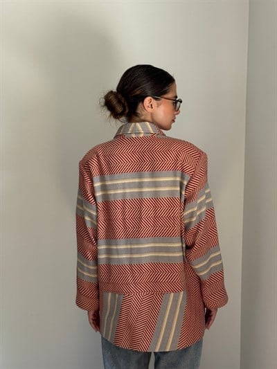 Retrobird 90lar Retro Model Kırmızı Oversize Tasarım Ekose Ceket