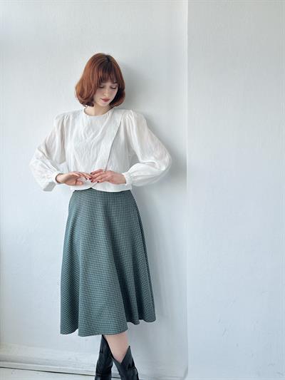 Retrobird Alisa Cap Retro White Shirt