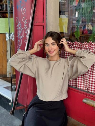 Retrobird Alisa Covered Retro Sand Shirt