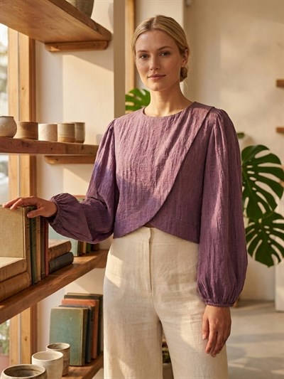 Retrobird Alisa Retro Purple Shirt with Cover