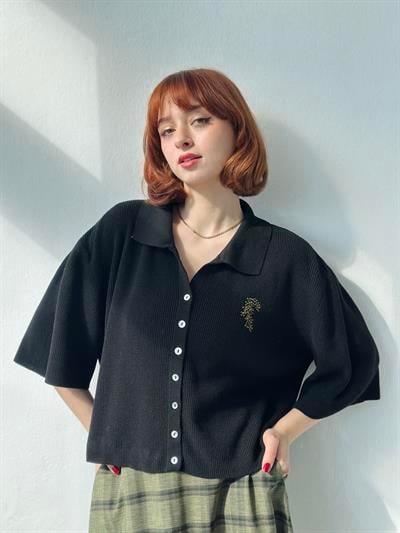 Retrobird Bol ve Kısa Kol Siyah Nakış Detaylı Hırka