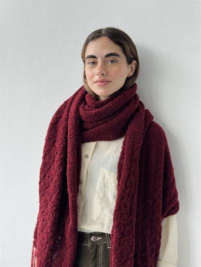 Retrobird Large Size Soft Bouclé Burgundy Knit Scarf