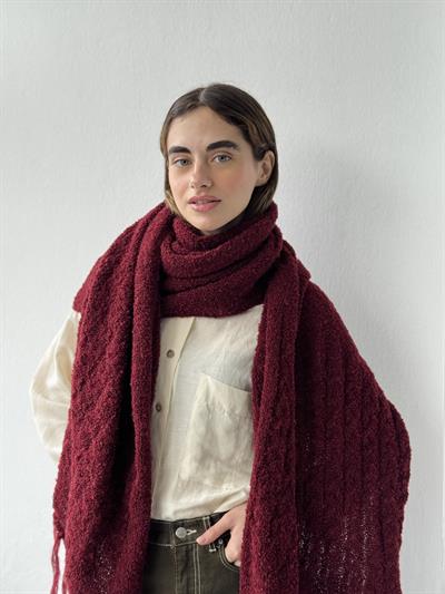 Retrobird Large Size Soft Bouclé Burgundy Knit Scarf
