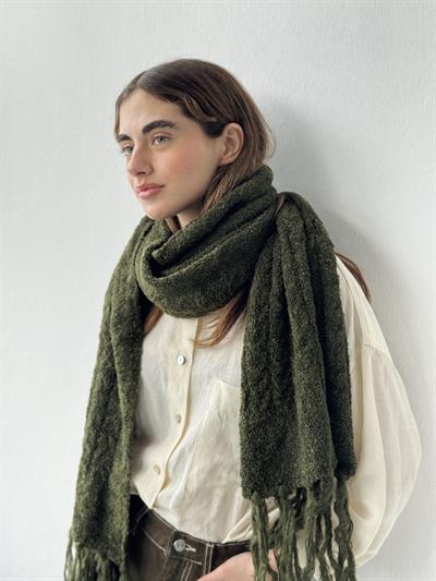 Retrobird Large Size Soft Bouclé Forest Green Knitted Scarf