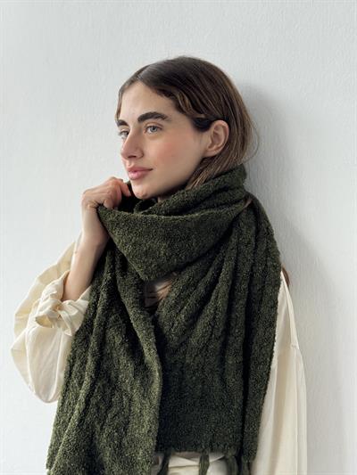 Retrobird Large Size Soft Bouclé Forest Green Knitted Scarf