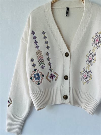 Retrobird Etnik Nakışlı Standart Beden Sisan İplik Hırka