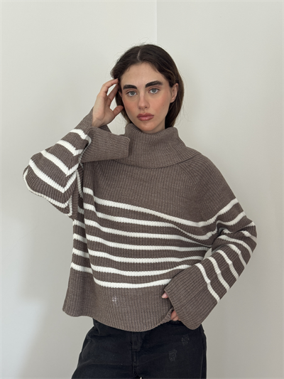 Retrobird Mink Wide Double Collar Knit Sweater