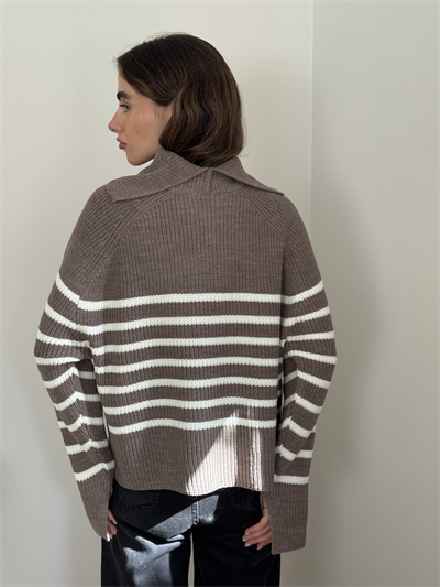 Retrobird Mink Wide Double Collar Knit Sweater