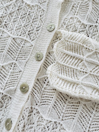 Retrobird Fine Textured Openwork Ecru Cardigan
