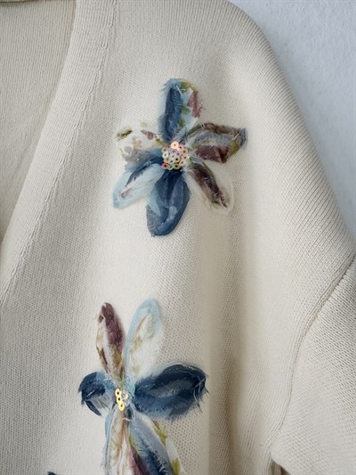 Retrobird Embossed Applique Embroidered Dark Blue Romantic Cardigan