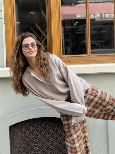 Retrobird Kalp Düğmeli Gri Simli Hırka