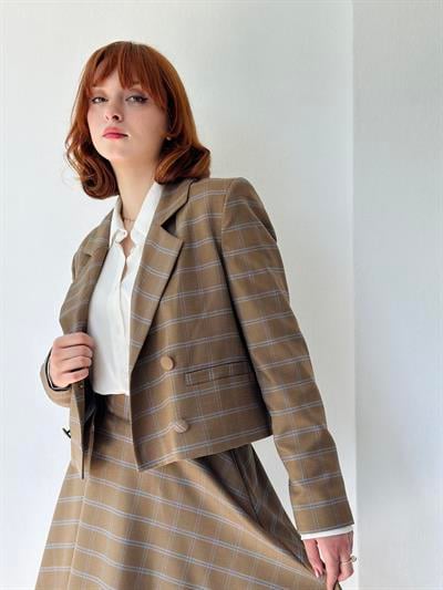 Retrobird Kısa Kareli Blazer Kum Ceket