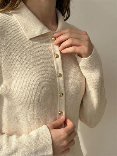Retrobird Lycra Thin Polo Collar Cream Basic Sweater
