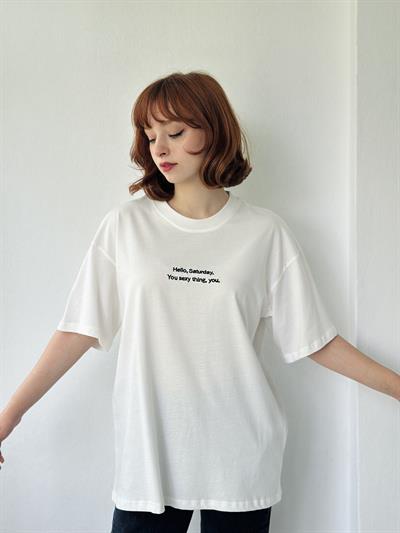 Retrobird Nakışlı Saturday Ekru Unisex Oversize Tişört