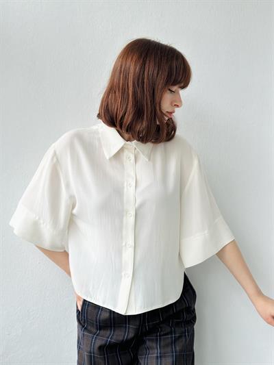 Retrobird Ecru Retro Model Loose Short Sleeve Womens Shirt