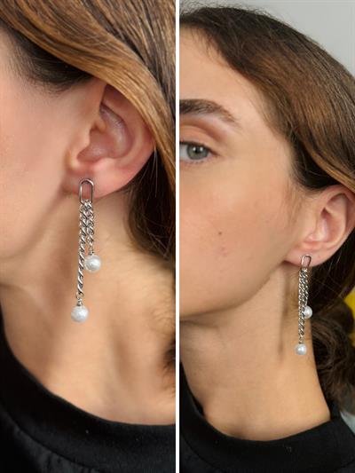 Retrobird Silver Color Single Earring with Hanging Chain and Pearl Detail