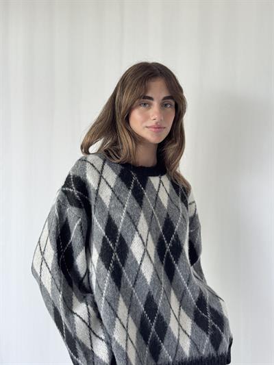 Retrobird Black - White Raised Feathered Diamond Slice Knit Sweater