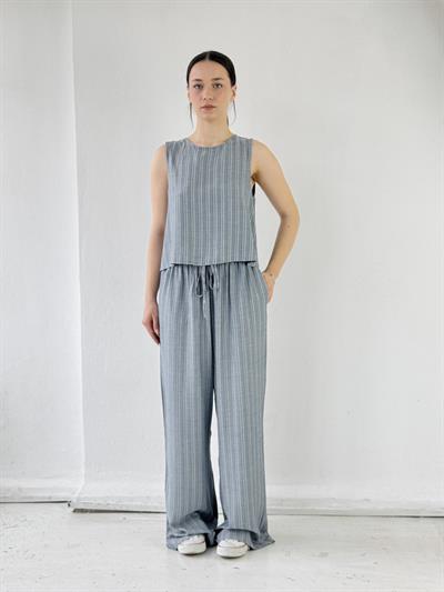 Retrobird Sırtı Açık Kısa Kül Mavi Bluz Üst