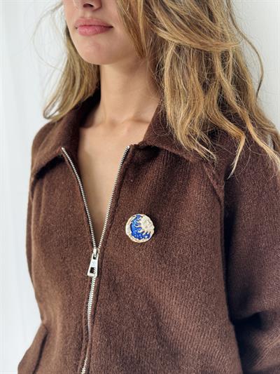 Retrobird Design Blue Brooch Lapel Pin