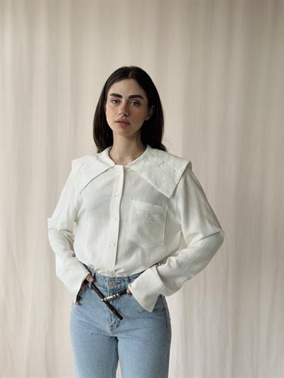 Retrobird Design Laced Peter Pan Collar Ecru Shirt