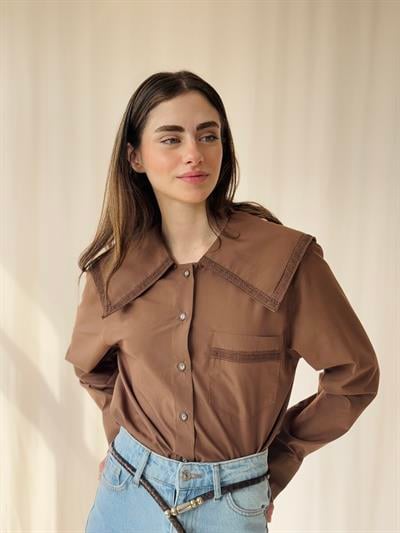 Retrobird Design Lace Baby Collar Brown Shirt