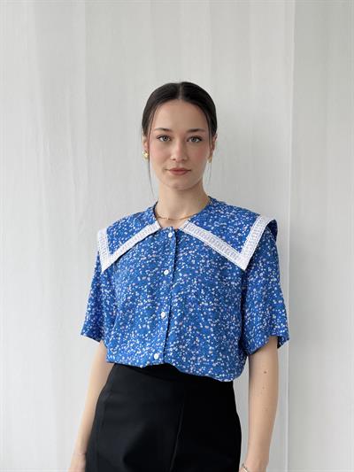 Retrobird Design Lace Baby Collar Blue Shirt